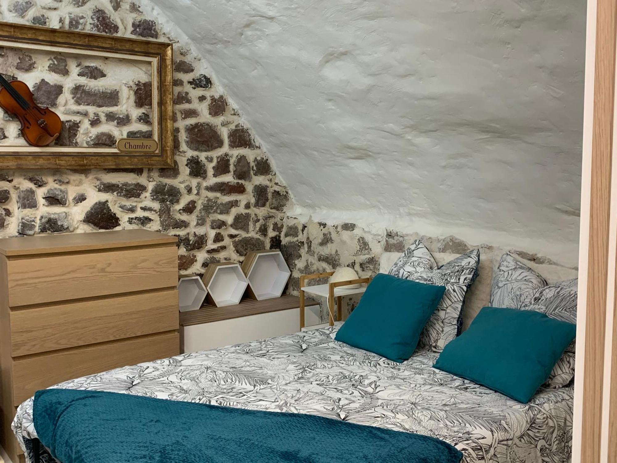 Ferienwohnung Dans Le Charme De La Pierre La Garde  Exterior foto