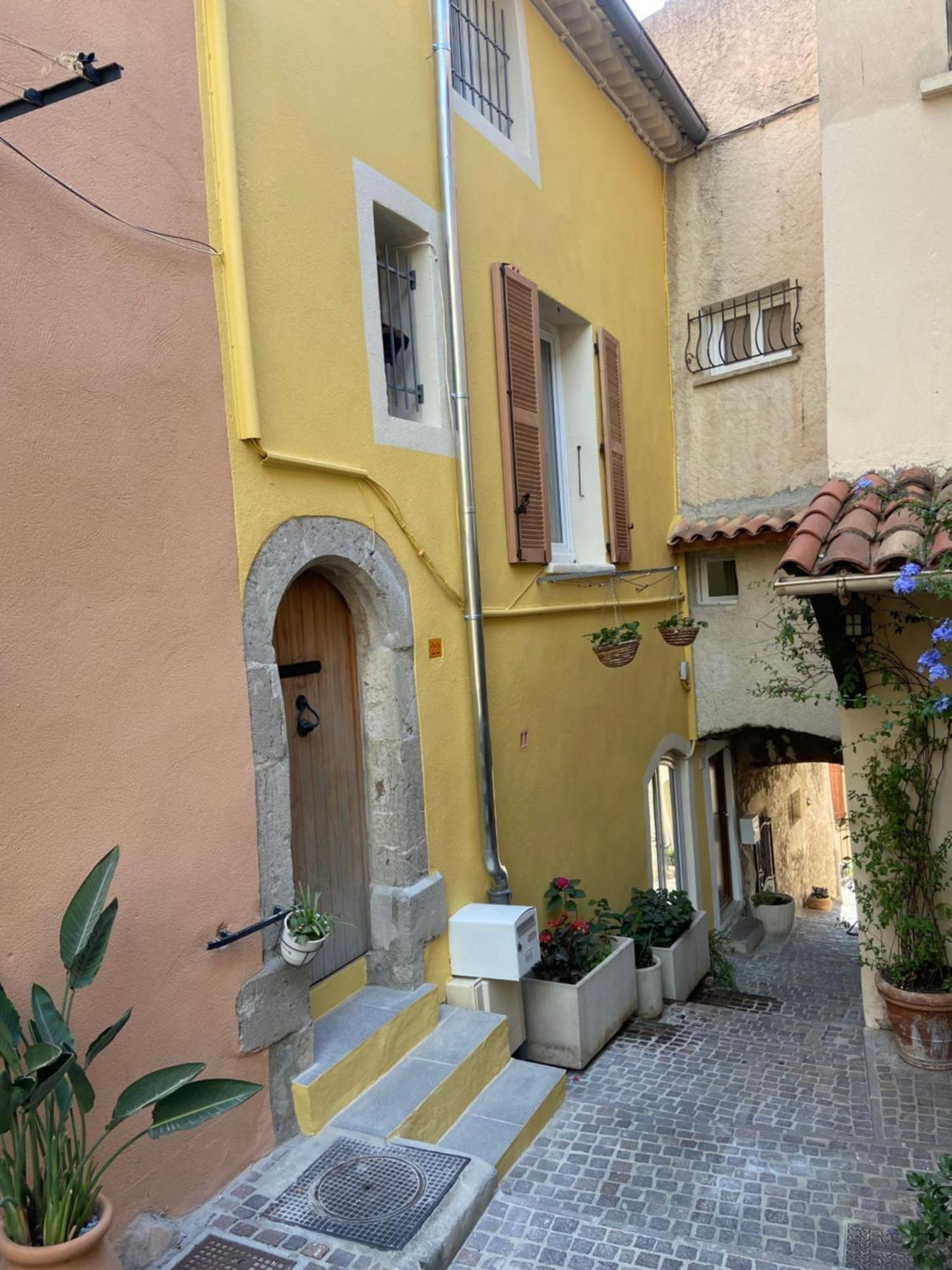 Ferienwohnung Dans Le Charme De La Pierre La Garde  Exterior foto